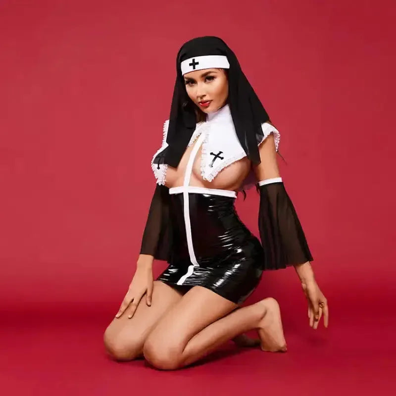 Halloween Sexy Nun Cosplay-4